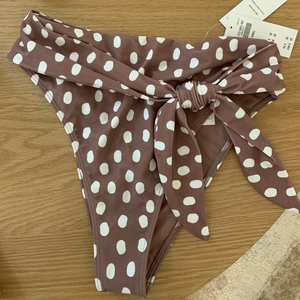 Abercrombie and Fitch swim